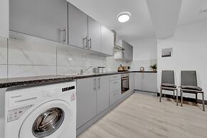 Lovely 1-bed Studio in Feltham