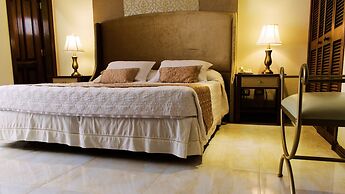 HOTEL CASA BLANCA