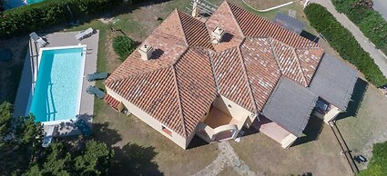 Charming Sea Villas With Private Pool Extra bed Possible No2093