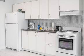 Purple Pelican by Opus (Suite 3)