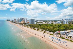 Purple Pelican by Opus (Suite 3)