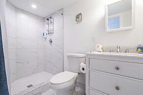 Purple Pelican by Opus (Suite 3)