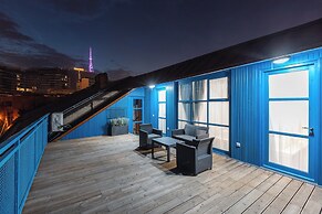 Blue Balcony Hotel