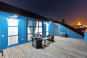 Blue Balcony Hotel