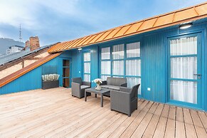 Blue Balcony Hotel