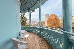 Blue Balcony Hotel