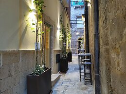 DIONISO Bed and Wellness