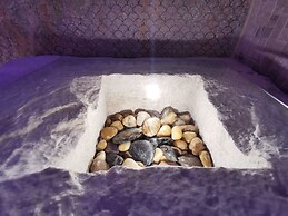 DIONISO Bed and Wellness