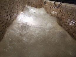 DIONISO Bed and Wellness