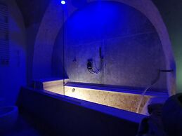 DIONISO Bed and Wellness