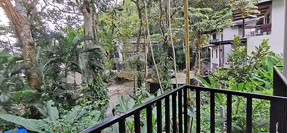 Riverside Apartments