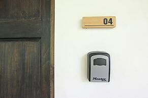 Riverside Apartments