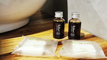 Riverside Apartments