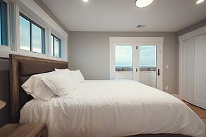 Ann Riley Farmhouse Yuba Vineyards