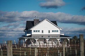 Ann Riley Farmhouse Yuba Vineyards