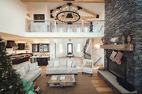 Ann Riley Farmhouse Yuba Vineyards