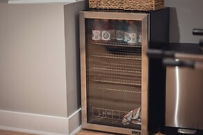 Ann Riley Farmhouse Yuba Vineyards