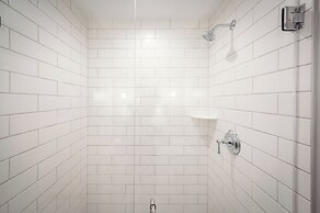 Ann Riley Farmhouse Yuba Vineyards