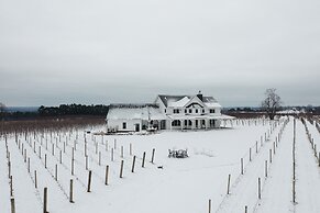 Ann Riley Farmhouse Yuba Vineyards