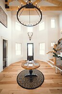 Ann Riley Farmhouse Yuba Vineyards