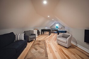 Ann Riley Farmhouse Yuba Vineyards