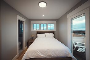 Ann Riley Farmhouse Yuba Vineyards