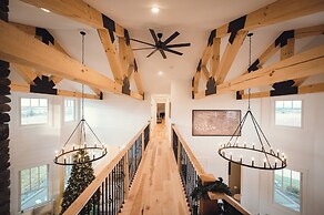Ann Riley Farmhouse Yuba Vineyards