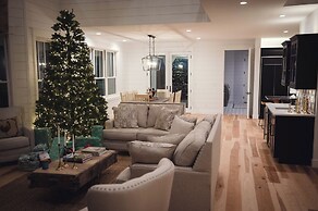 Ann Riley Farmhouse Yuba Vineyards