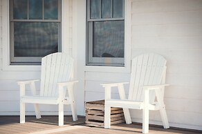 Ann Riley Farmhouse Yuba Vineyards