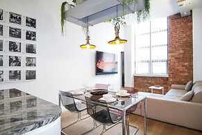 1-bed Loft Apartment - Free Parking, Central