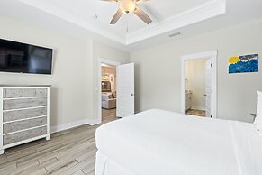 Beach House - The Beach Getaway by PHG