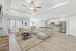 Beach House - The Beach Getaway by PHG