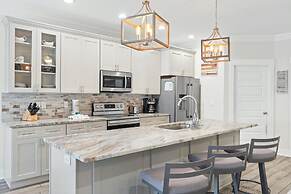 Beach House - The Beach Getaway by PHG