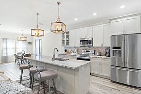 Beach House - The Beach Getaway by PHG