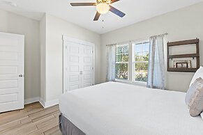 Beach House - The Beach Getaway by PHG