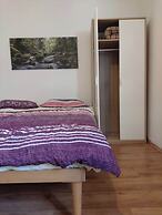 Ul. Dinka Trinajstića 10