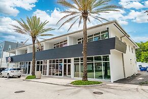 Purple Pelican by Opus (Suite 4)