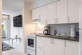 Purple Pelican by Opus (Suite 4)