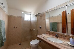 Magnífica casa com praia particular em Angra