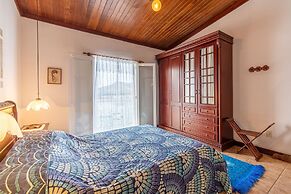 Magnífica casa com praia particular em Angra