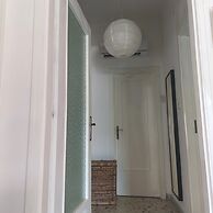 Home Close to the sea With Terrace and Free Parking