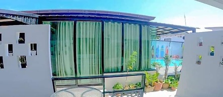 Rateesumalee pool view KoLarn