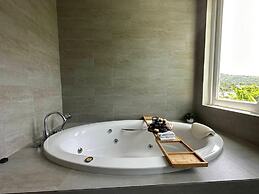 Luxury Matahari Seaview