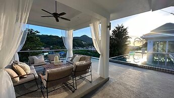 Luxury Matahari Seaview