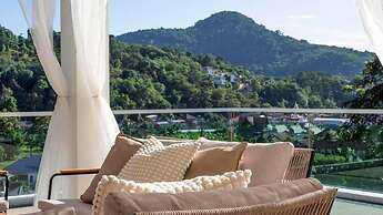 Luxury Matahari Seaview