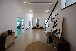 Luxury Matahari Seaview