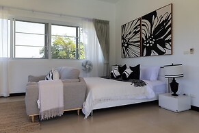 Luxury Matahari Seaview