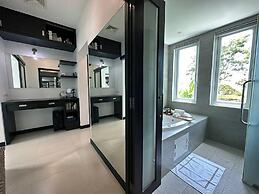 Luxury Matahari Seaview