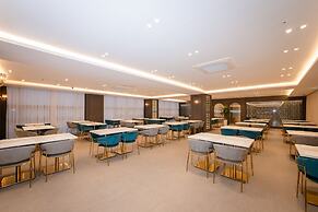 Sollago Myeongdong Hotel & Residence