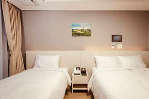 Sollago Myeongdong Hotel & Residence